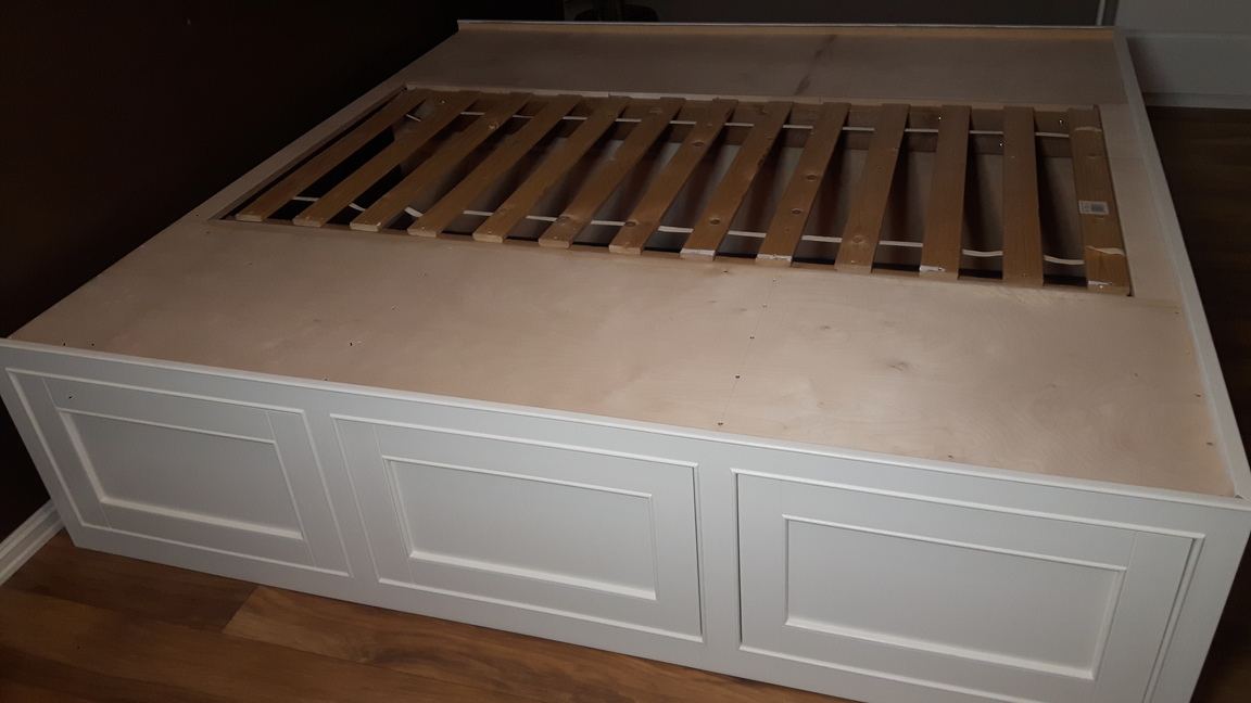 Building A King Size Platform Bed With, How To Build A King Platform Bed With Storage Drawers